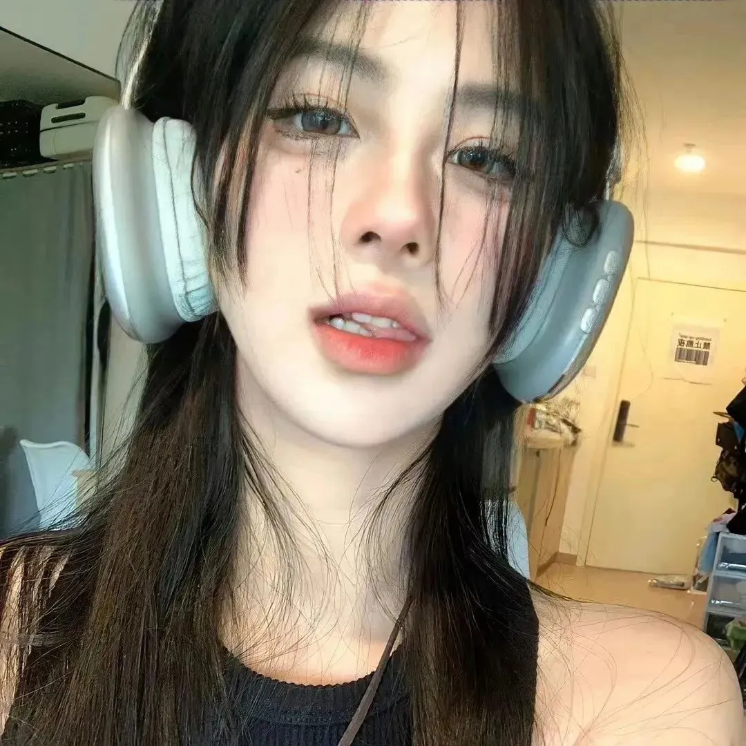 那条路染成金黄时